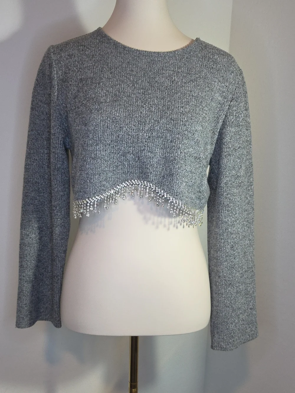 Zara Gray Cropped Gray Sweater Top with Rhinstone Front Hem Size Medium